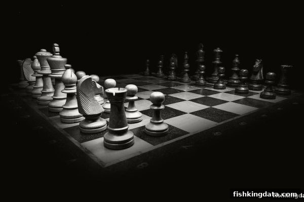 捕鱼王视角：五子棋心理战术的深度解析与实战指南